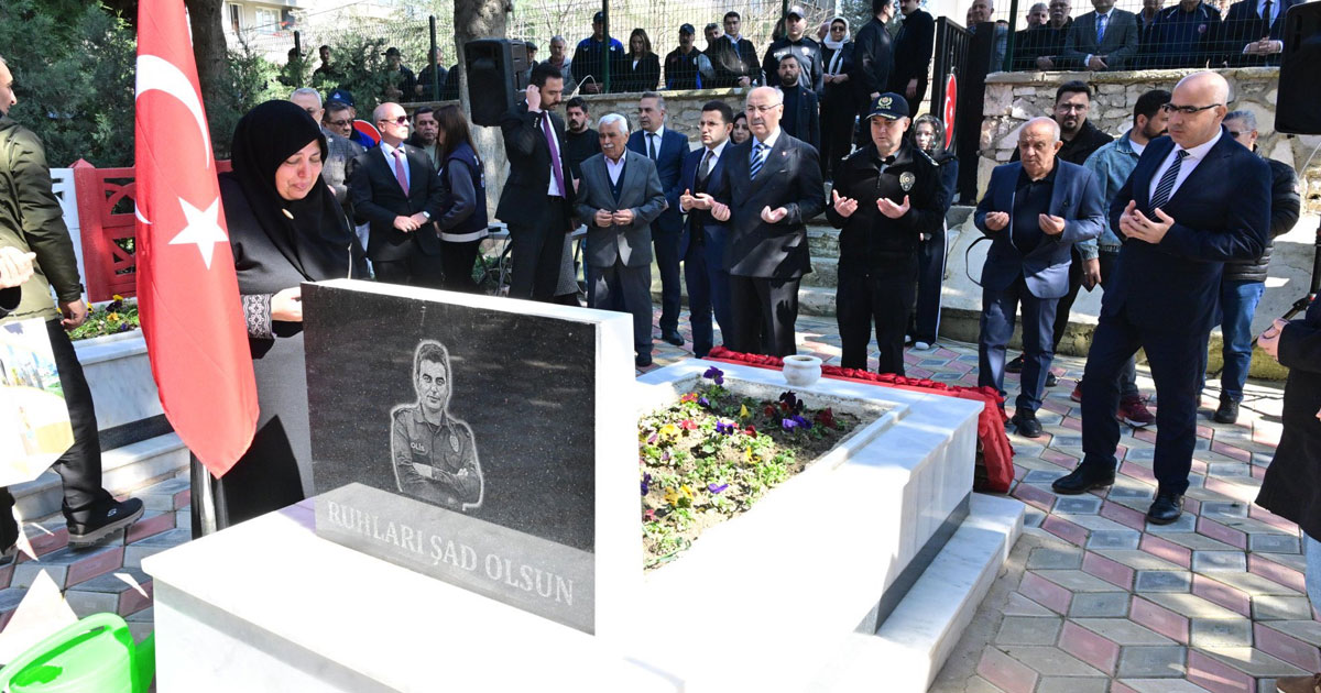 Şehit Fırat Der unutulmadı