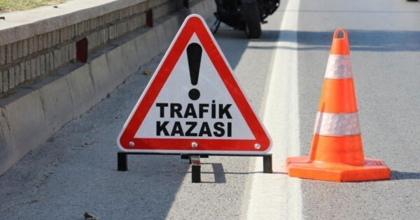 Banaz’da otomobil takla attı: 1 ölü, 5 yaralı