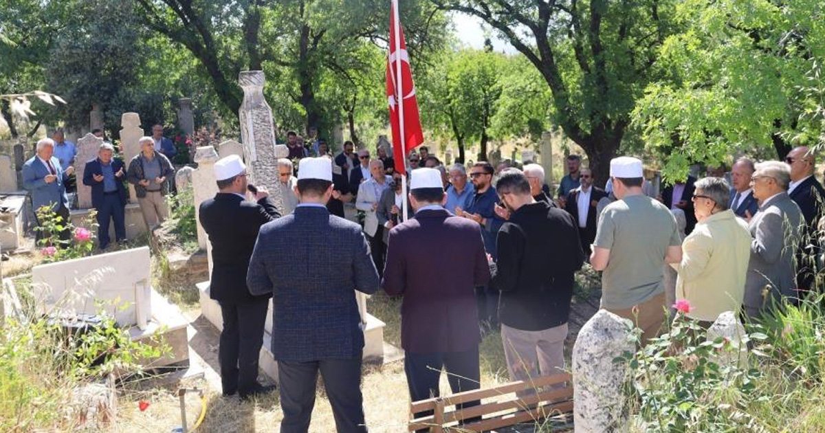 Müftü Ahmet Hulusi Efendi dualarla anıldı