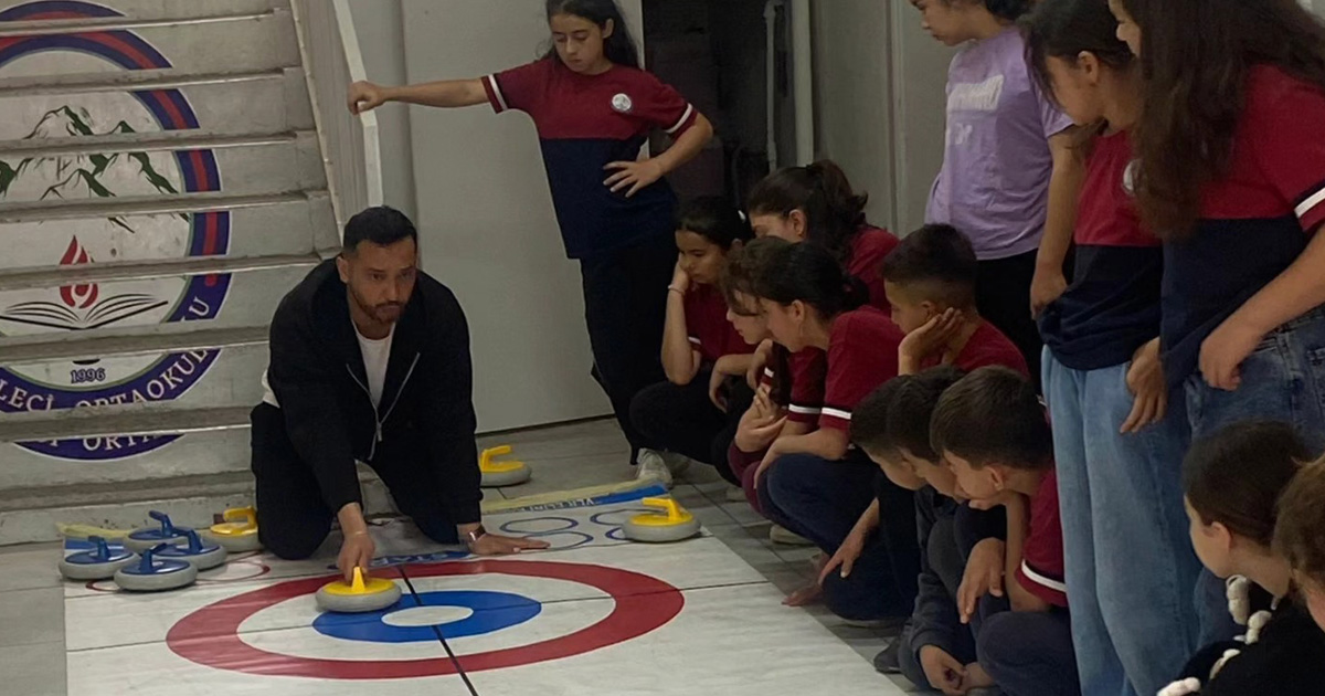 Babadağ’da Gençlik Haftası’nda spor branşları tanıtıldı