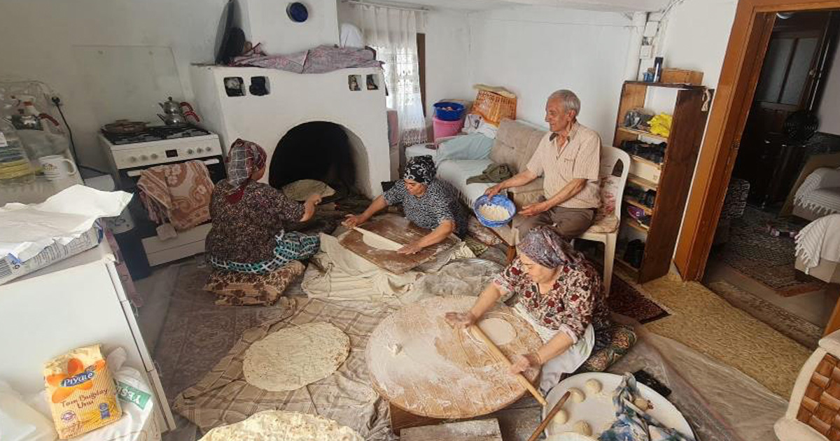 Buldan’da Kurban Bayramı hazırlıkları imece usulü yapılıyor 