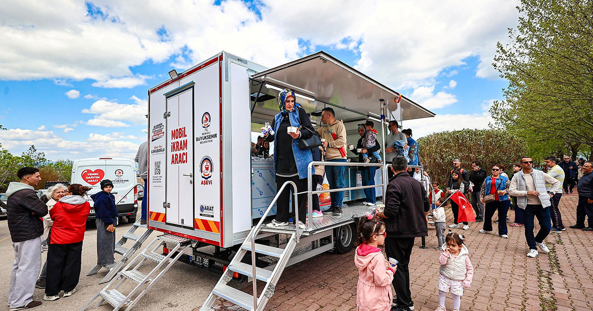 Denizli’ye üçüncü mobil ikram aracı alındı