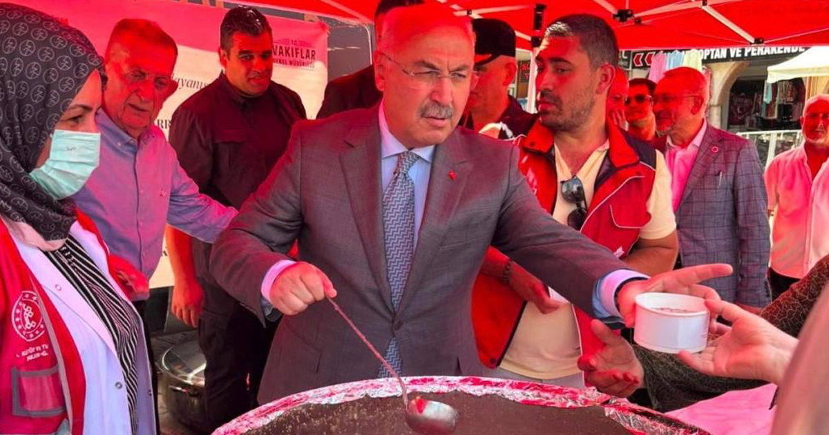  Denizli'de Muharrem ayının bereketi aşure ikramıyla paylaşıldı