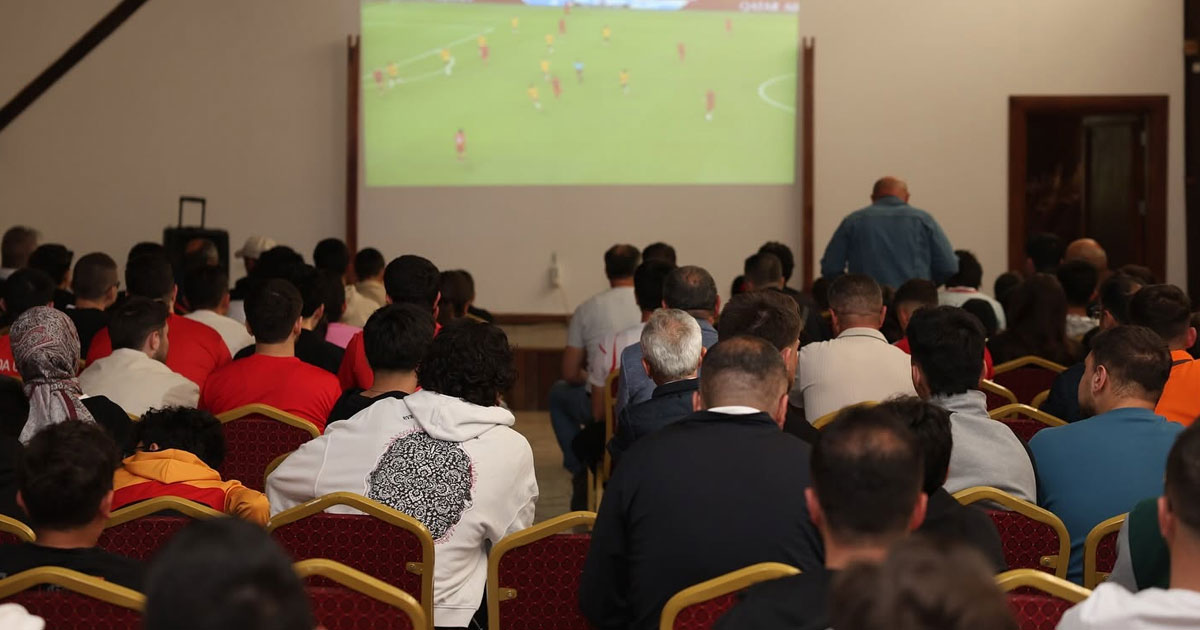 Çivril’de milli maç heyecanı
