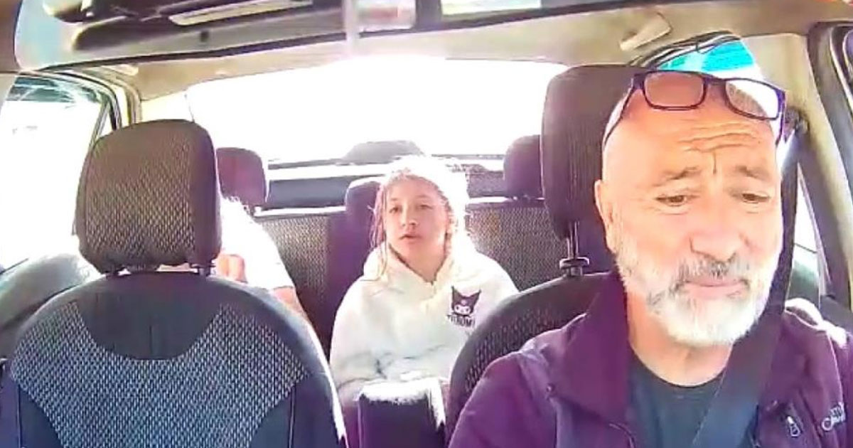 Duyarlı taksici, çocuğun hayatını kurtardı