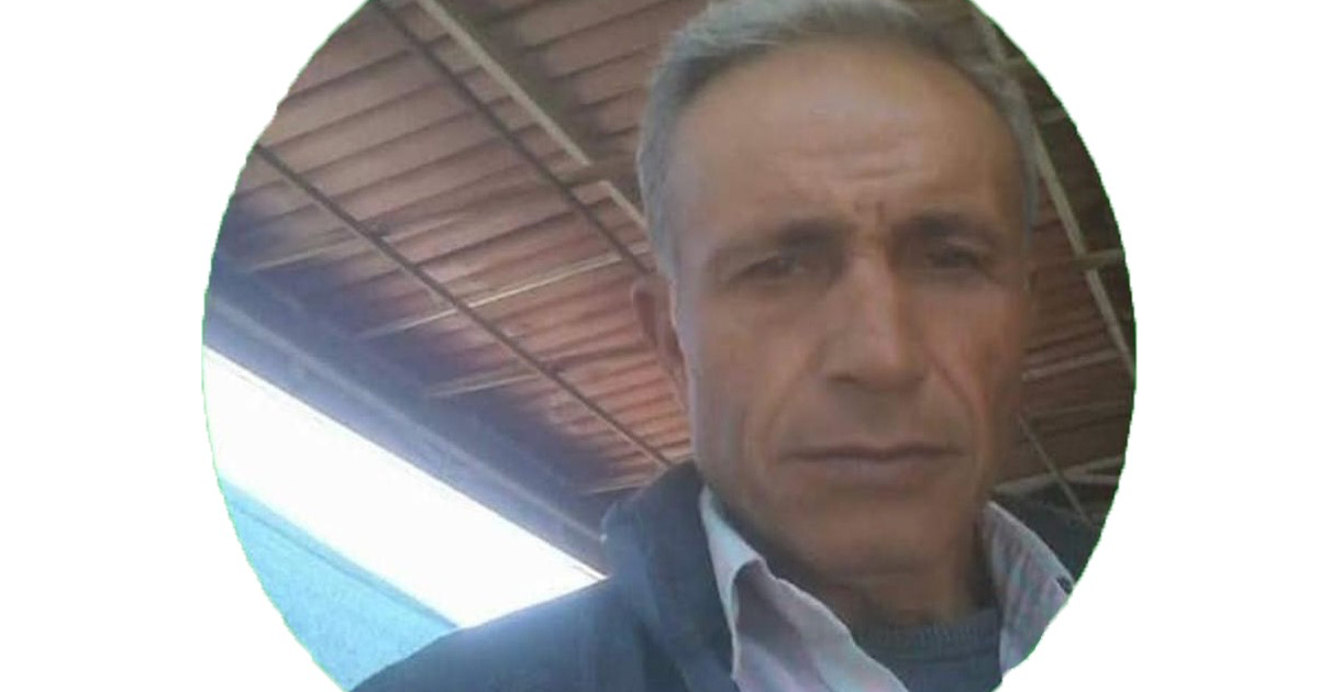 Etrafa yayılan kötü koku üzerine eve giren ekipler yalnız yaşayan adamın cesedi ile karşılaştı 