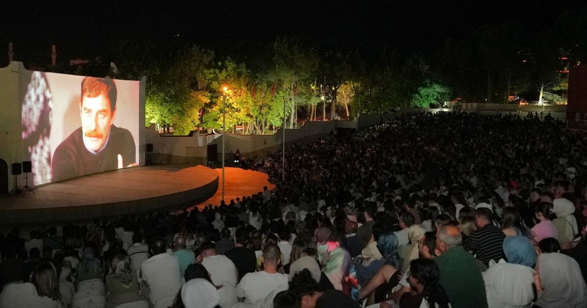 Yaz kurslarından gençlik kampına, sinemadan konsere…