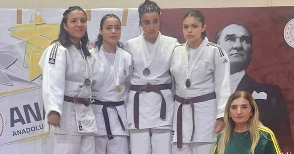 Denizlili judoculardan ANALİG yarı finalinde önemli başarı