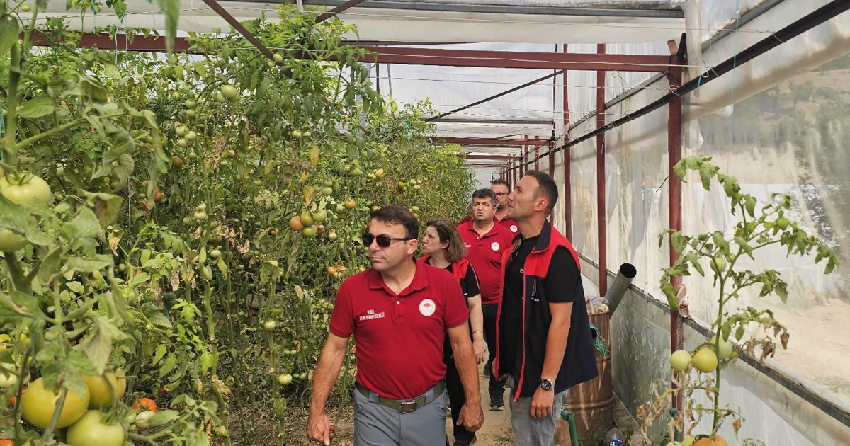 Denizli İl Tarım ve Orman Müdürlüğü’nden hayatını kaybeden üreticinin ailesine taziye ziyareti