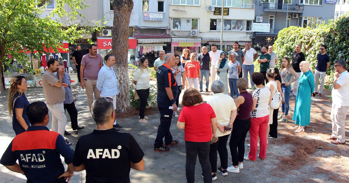 Sağlık personeline ‘afet’ eğitimi