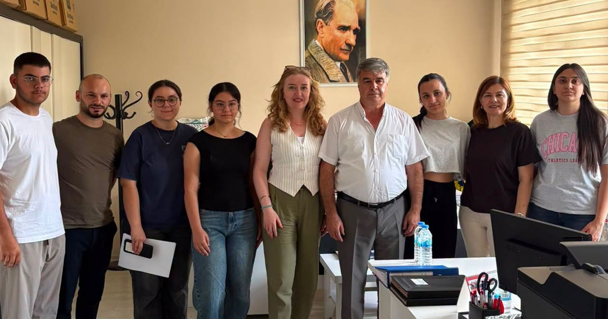 Çardak Belediyesi’nden öğrencilere 'danışmanlık' desteği