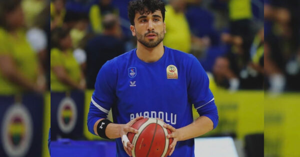 Erten Gazi, Yukatel Denizli Basket’te!