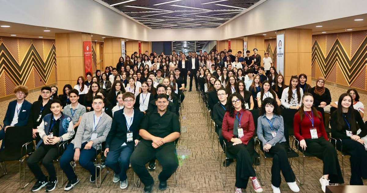 Gençler için analitik düşünce yolculuğu