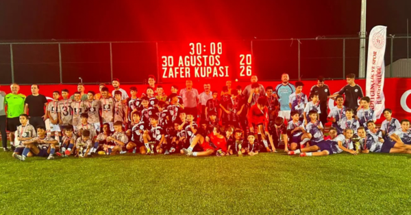 Serinhisar’da 30 Ağustos etkinliklerine 500 sporcu katıldı