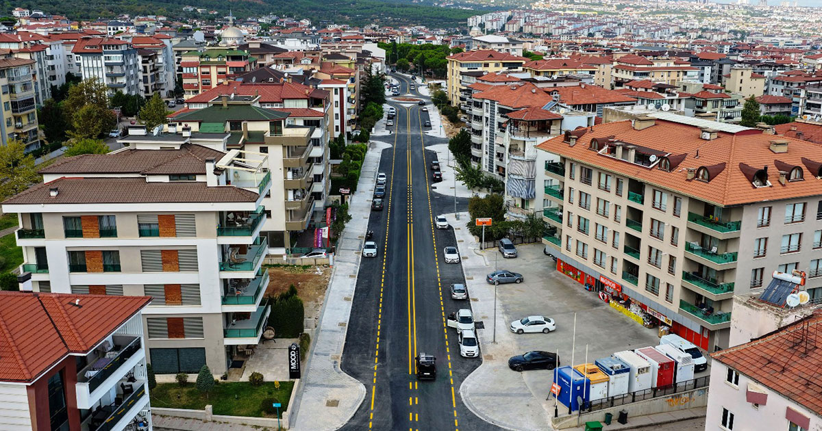 Hakkı Dereköylü Caddesi yenilendi