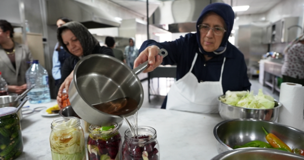 Erişte ve turşu atölyesi tamamlandı, sırada reçel atölyesi var
