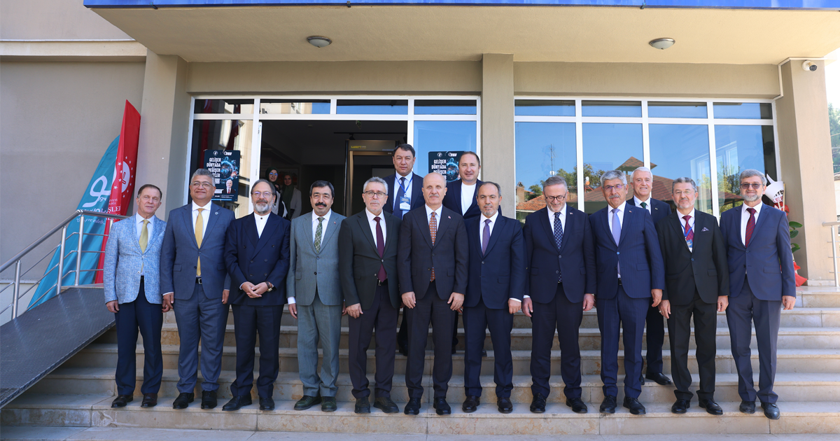 Uluslararası İmam Buhârî Sempozyumu’nun açılışı YÖK Başkanı Özvar tarafından gerçekleştirildi