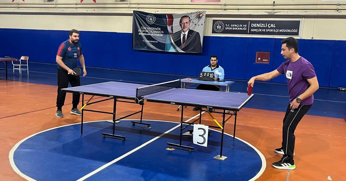 Çal’da Amatör Spor Haftası kapsamında masa tenisi turnuvası düzenlendi