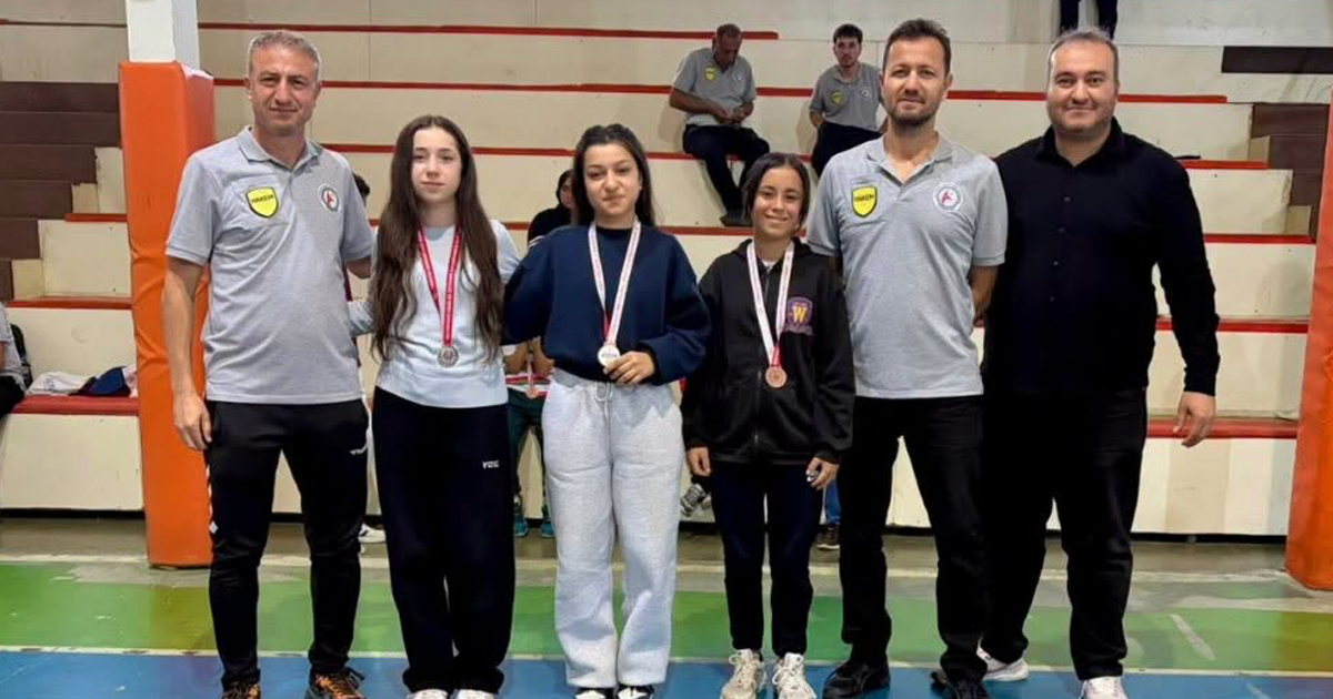 Hemsball Cumhuriyet Bayramı Turnuvası’nda dereceye girenler belli oldu