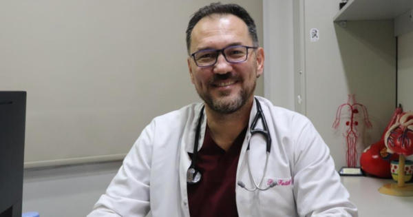 Açık kalp ameliyatı önerilen hasta kapalı işlemle yeni aort kapağına kavuştu